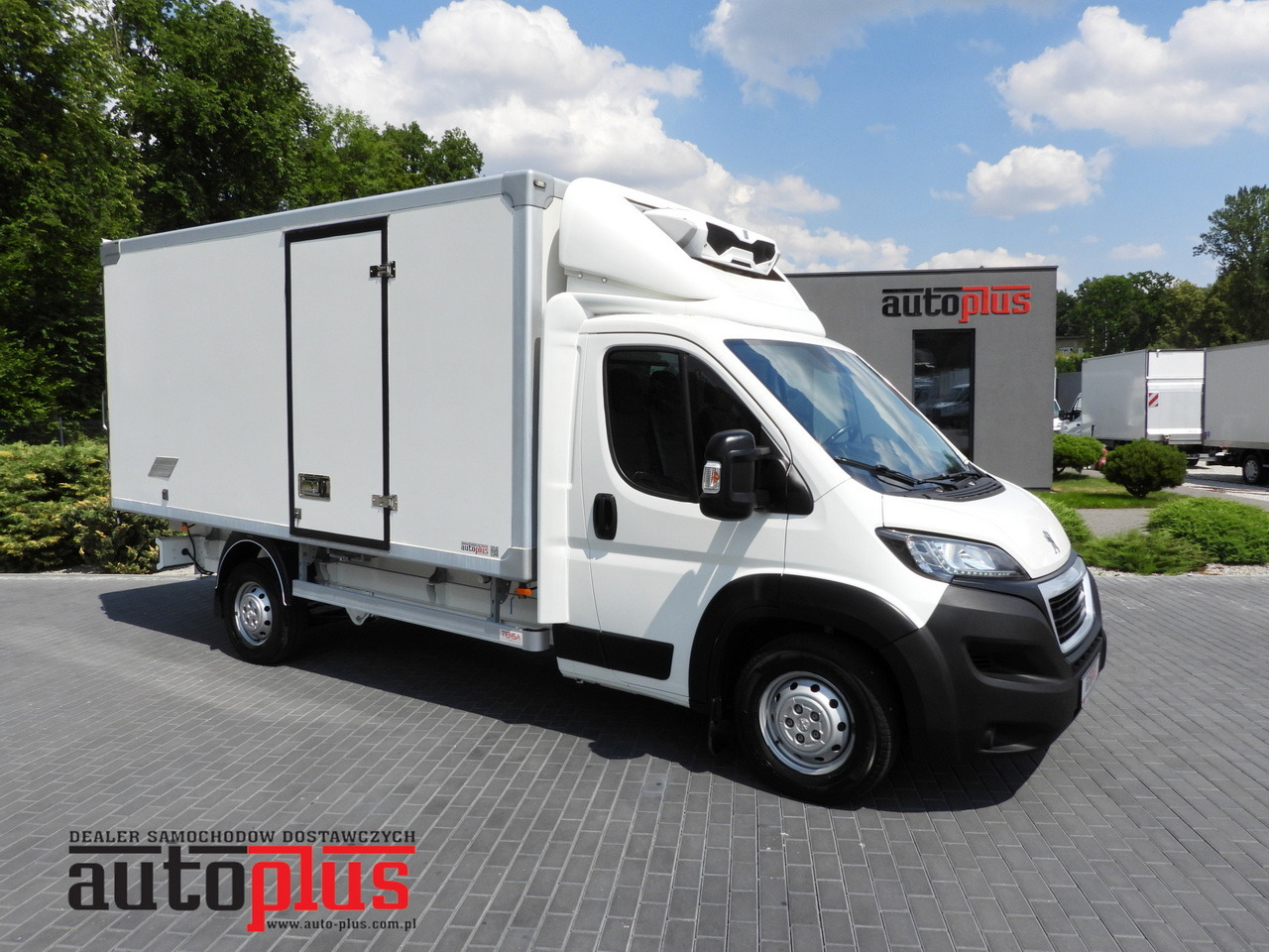 PEUGEOT BOXER REGRIGERATOR BOX 0*C 8 PALLETS CRUISE CONTROL LED LIGHTS AIR CONDITIONING 165HP - Chladící dodávka: obrázek 1 PEUGEOT BOXER REGRIGERATOR BOX 0*C 8 PALLETS CRUISE CONTROL LED LIGHTS AIR CONDITIONING 165HP - Chladící dodávka: obrázek 1