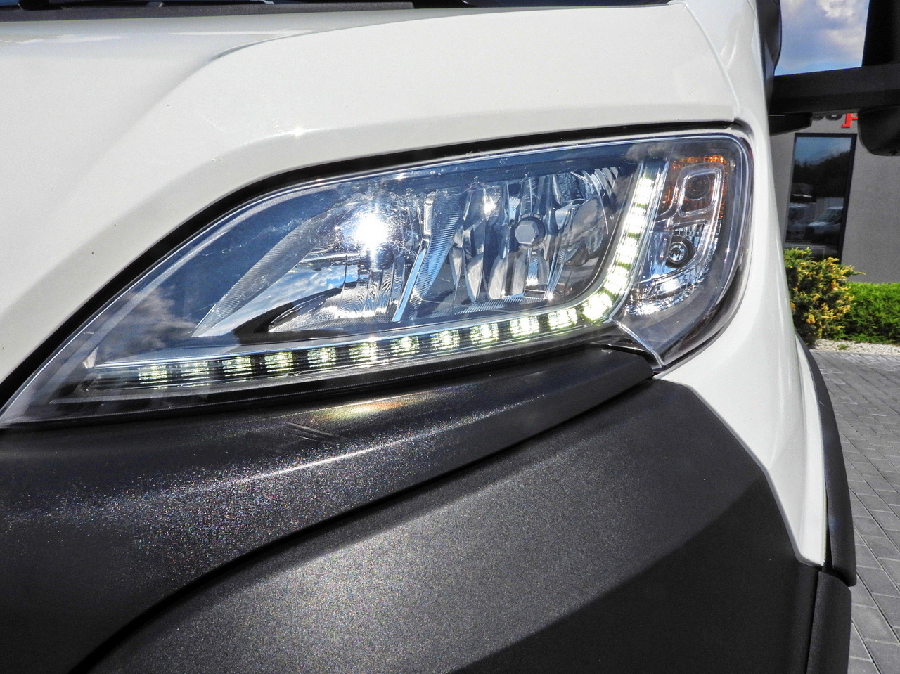 Chladící dodávka PEUGEOT BOXER REGRIGERATOR BOX 0*C 8 PALLETS CRUISE CONTROL LED LIGHTS AIR CONDITIONING  165HP: obrázek 26