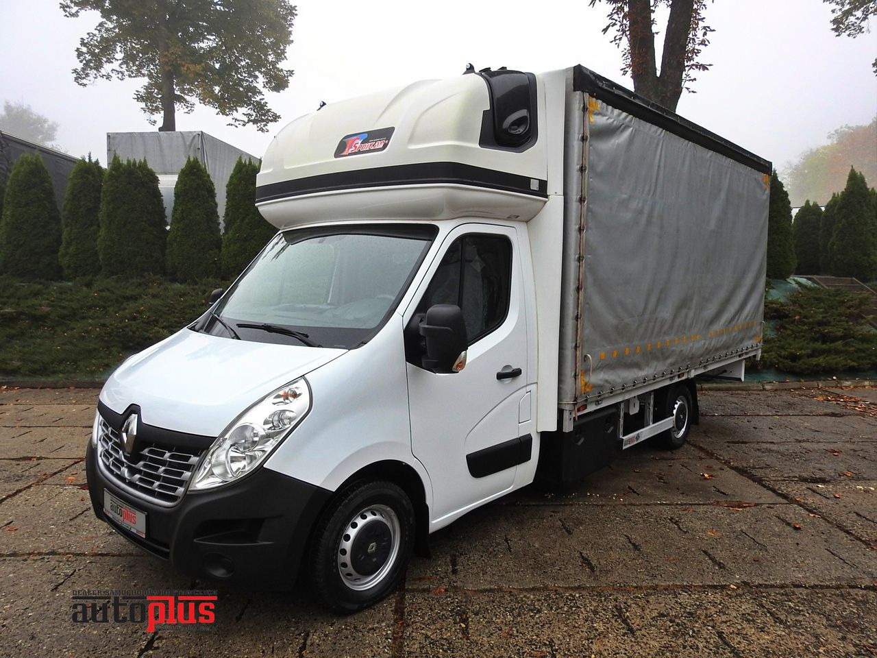RENAULT MASTER - Plachtová dodávka: obrázek 1 RENAULT MASTER - Plachtová dodávka: obrázek 1