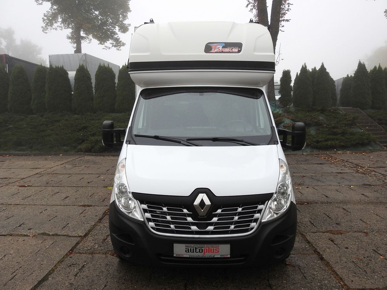 RENAULT MASTER - Plachtová dodávka: obrázek 5 RENAULT MASTER - Plachtová dodávka: obrázek 5