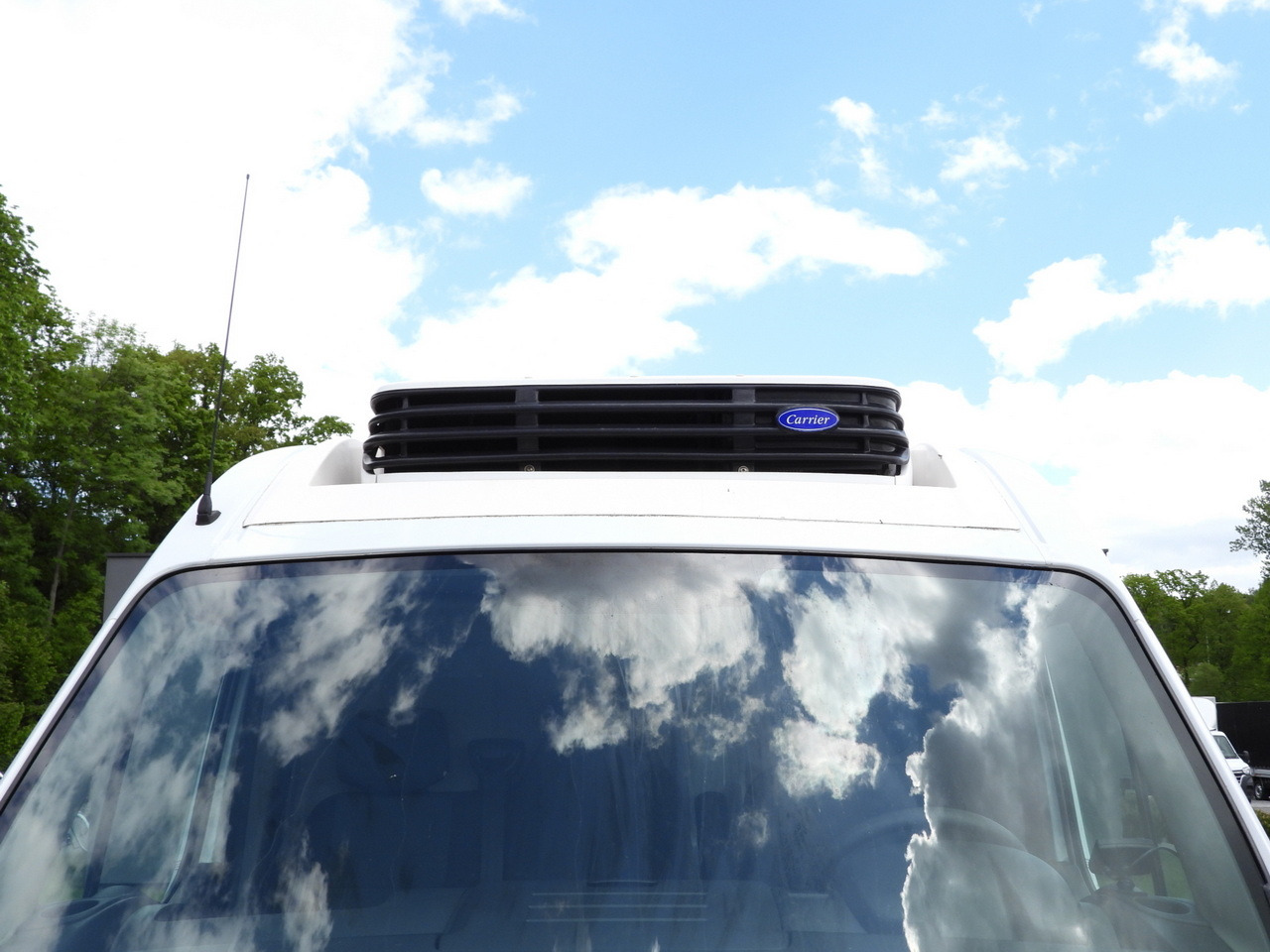 Chladící dodávka RENAULT MASTER REFRIGERATOR VAN -20*C POWER SUPPLY 230V CRUISE CONTROL AIR CONDITIONING 145HP: obrázek 15 Chladící dodávka RENAULT MASTER REFRIGERATOR VAN -20*C POWER SUPPLY 230V CRUISE CONTROL AIR CONDITIONING 145HP: obrázek 15