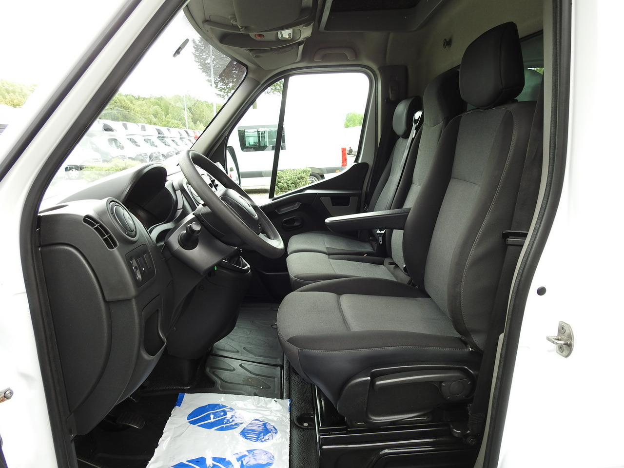 Plachtová dodávka RENAULT MASTER TARPAULIN 10 PALLETS WEBASTO CRUISE CONTROL AIR CONDITIONING  170HP: obrázek 24