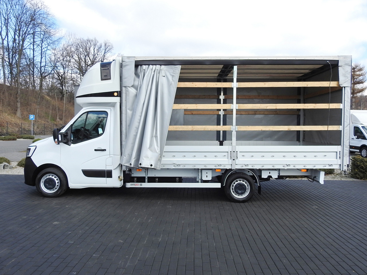Plachtová dodávka RENAULT MASTER  TARPAULIN 10 PALLETS WEBASTO CRUISE CONTROL LED LIGHTS PNEUMATICS AIR CONDITIONING  165HP: obrázek 8