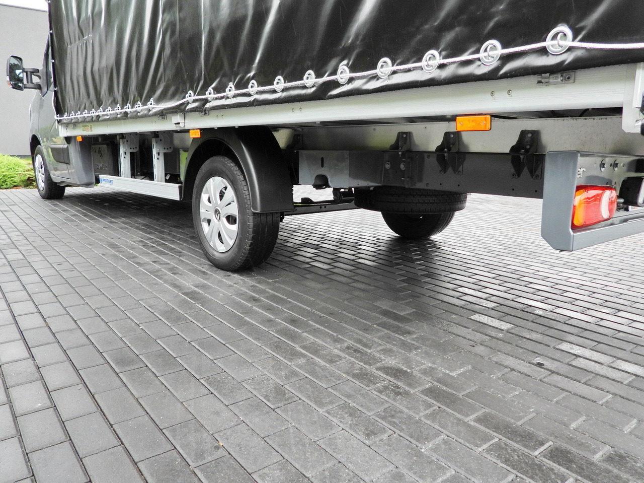Plachtová dodávka RENAULT MASTER  TARPAULIN 10 PALLETS WEBASTO CRUISE CONTROL LED LIGHTS PNEUMATICS AIR CONDITIONING  165HP: obrázek 16