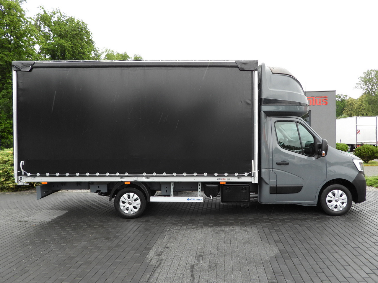 Plachtová dodávka RENAULT MASTER  TARPAULIN 10 PALLETS WEBASTO CRUISE CONTROL LED LIGHTS PNEUMATICS AIR CONDITIONING  165HP: obrázek 7