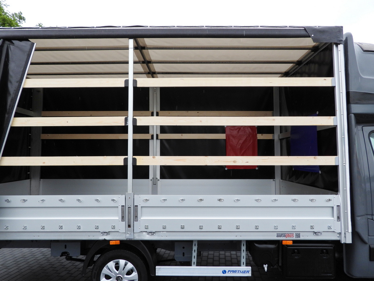 Plachtová dodávka RENAULT MASTER  TARPAULIN 10 PALLETS WEBASTO CRUISE CONTROL LED LIGHTS PNEUMATICS AIR CONDITIONING  165HP: obrázek 23