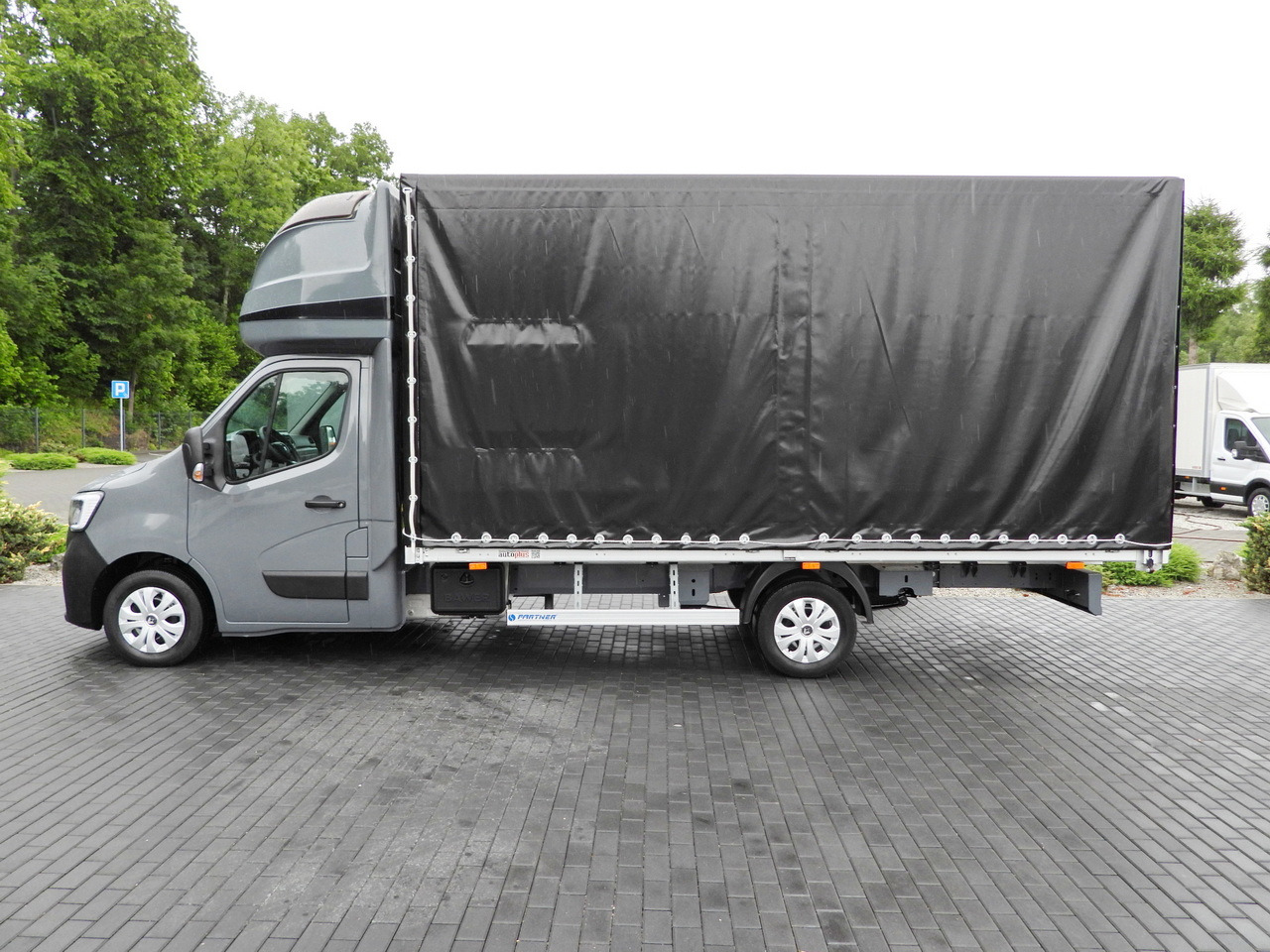 Plachtová dodávka RENAULT MASTER  TARPAULIN 10 PALLETS WEBASTO CRUISE CONTROL LED LIGHTS PNEUMATICS AIR CONDITIONING  165HP: obrázek 9