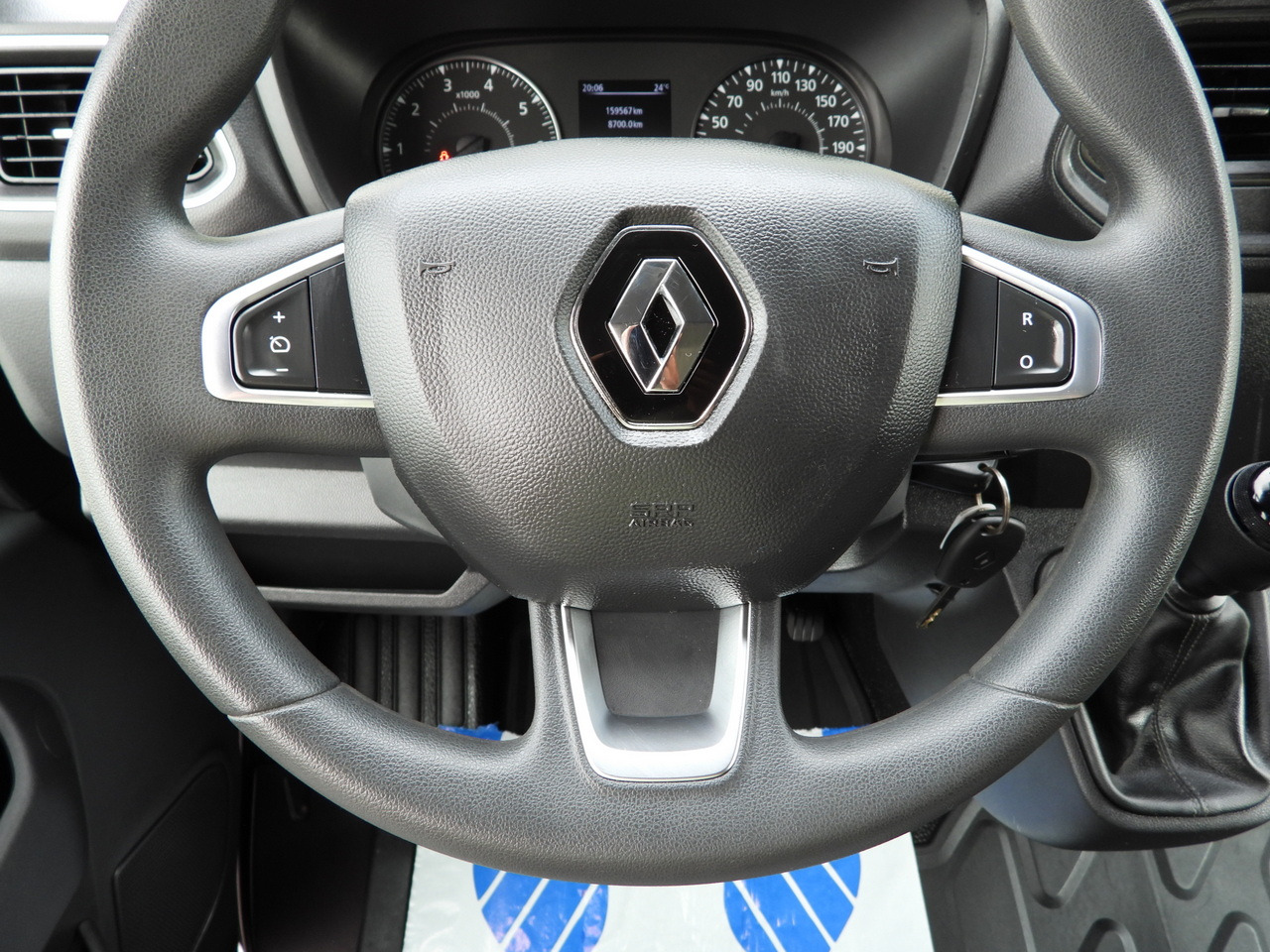 Plachtová dodávka RENAULT MASTER TARPAULIN 10 PALLETS WEBASTO CRUISE CONTROL LED LIGHTS PNEUMATICS AIR CONDITIONING 165HP: obrázek 30 Plachtová dodávka RENAULT MASTER TARPAULIN 10 PALLETS WEBASTO CRUISE CONTROL LED LIGHTS PNEUMATICS AIR CONDITIONING 165HP: obrázek 30