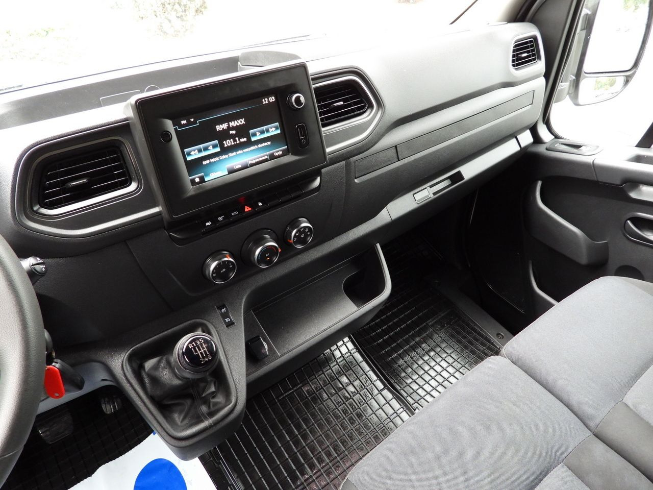 Plachtová dodávka RENAULT MASTER TARPAULIN 12 PALLETS WEBASTO CRUISE CONTROL NAVIGATION LED LIGHTS PNEUMATICS AIR CONDITIONING  165HP: obrázek 31