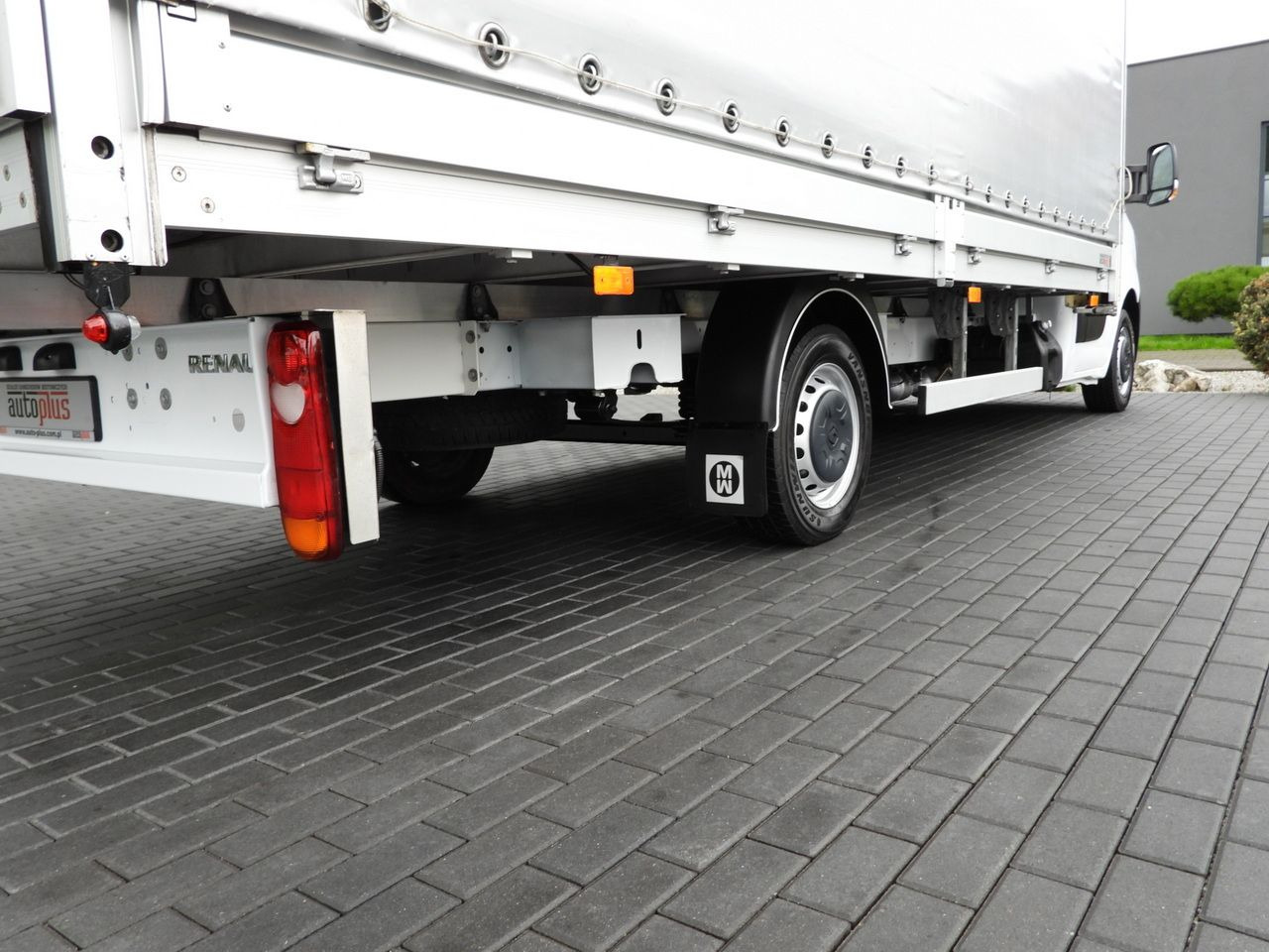 Plachtová dodávka RENAULT MASTER TARPAULIN 12 PALLETS WEBASTO CRUISE CONTROL NAVIGATION LED LIGHTS PNEUMATICS AIR CONDITIONING  165HP: obrázek 17