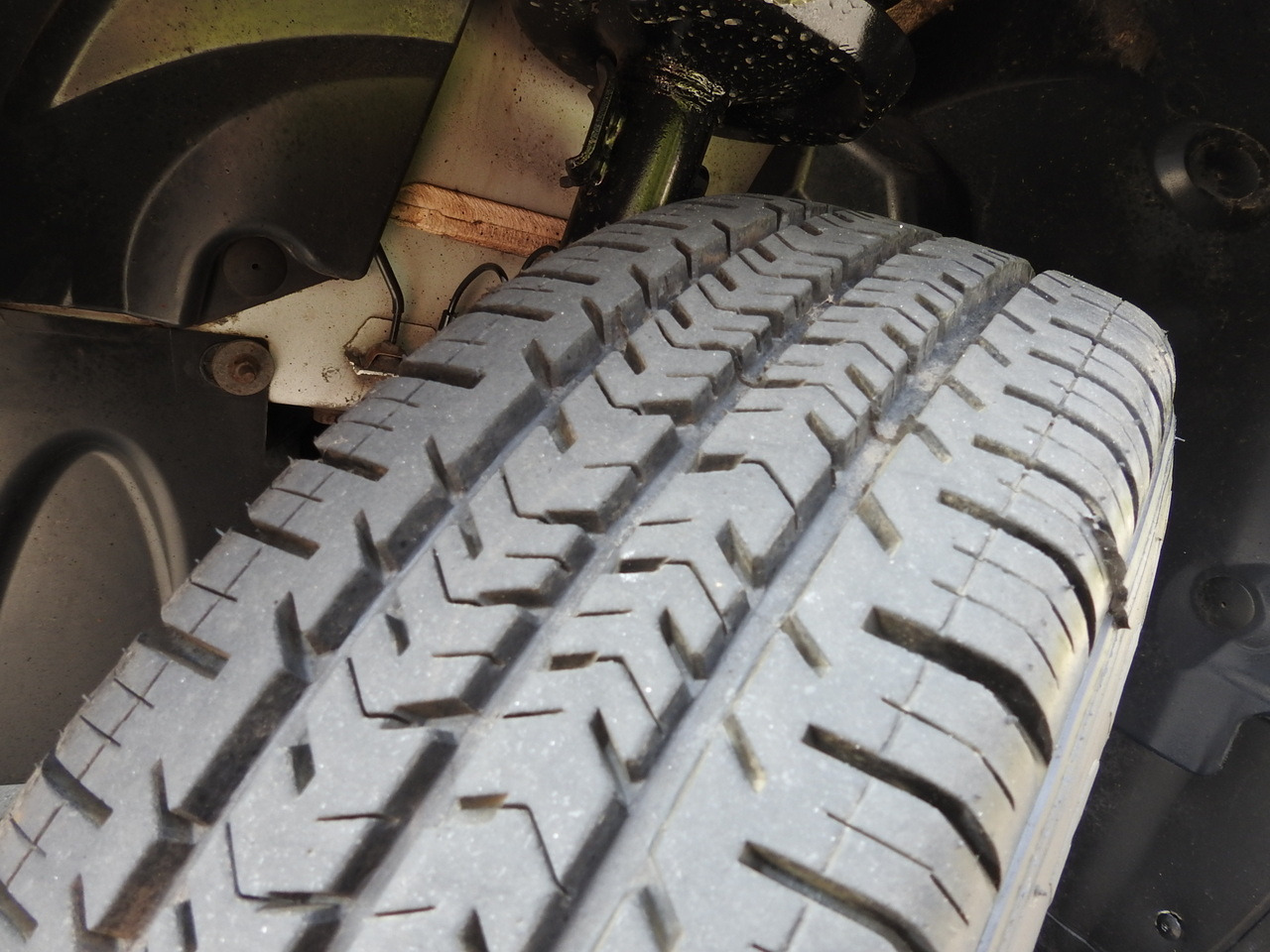 Plachtová dodávka RENAULT MASTER TARPAULIN 8 PALLETS CRUISE CONTROL AIR CONDITIONING  170HP: obrázek 23 Plachtová dodávka RENAULT MASTER TARPAULIN 8 PALLETS CRUISE CONTROL AIR CONDITIONING  170HP: obrázek 23