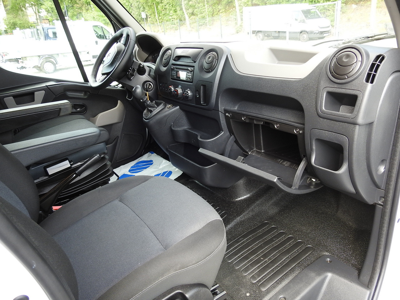 Plachtová dodávka RENAULT MASTER TARPAULIN 8 PALLETS CRUISE CONTROL AIR CONDITIONING  170HP: obrázek 43