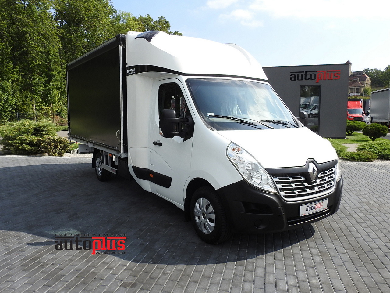 RENAULT MASTER TARPAULIN 8 PALLETS CRUISE CONTROL AIR CONDITIONING 170HP - Plachtová dodávka: obrázek 1 RENAULT MASTER TARPAULIN 8 PALLETS CRUISE CONTROL AIR CONDITIONING 170HP - Plachtová dodávka: obrázek 1