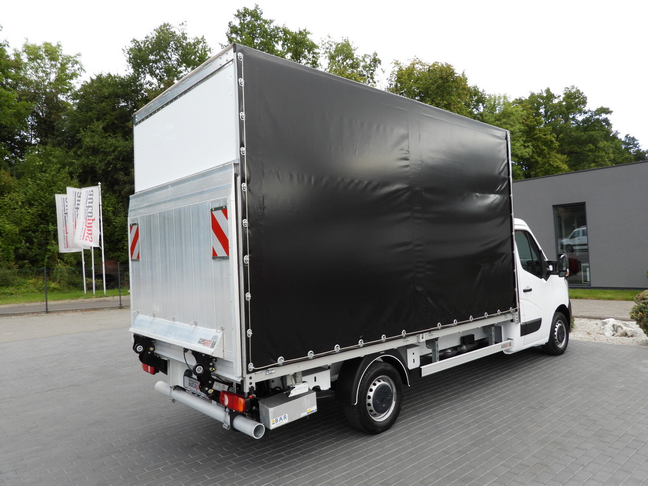 Plachtová dodávka RENAULT MASTER TARPAULIN LIFT 8 PALLETS CRUISE CONTROL LED LIGHTS AIR CONDITIONING  145HP: obrázek 14