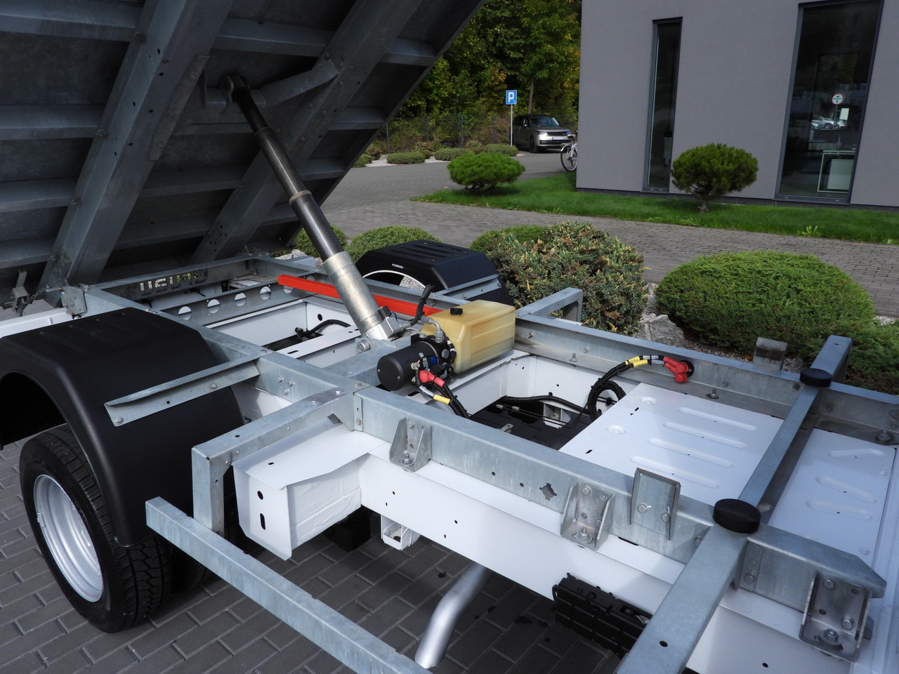 Dodávka sklápěč RENAULT MASTER TIPPER CRUISE CONTROL LED LIGHTS TWIN WHEELS AIR CONDITIONING 130HP: obrázek 20 Dodávka sklápěč RENAULT MASTER TIPPER CRUISE CONTROL LED LIGHTS TWIN WHEELS AIR CONDITIONING 130HP: obrázek 20