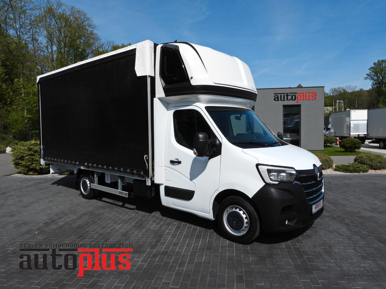 Renault MASTER PRITSCHE PLANE 10 PALETTEN WEBASTO A/C - Plachtová dodávka: obrázek 1 Renault MASTER PRITSCHE PLANE 10 PALETTEN WEBASTO A/C - Plachtová dodávka: obrázek 1