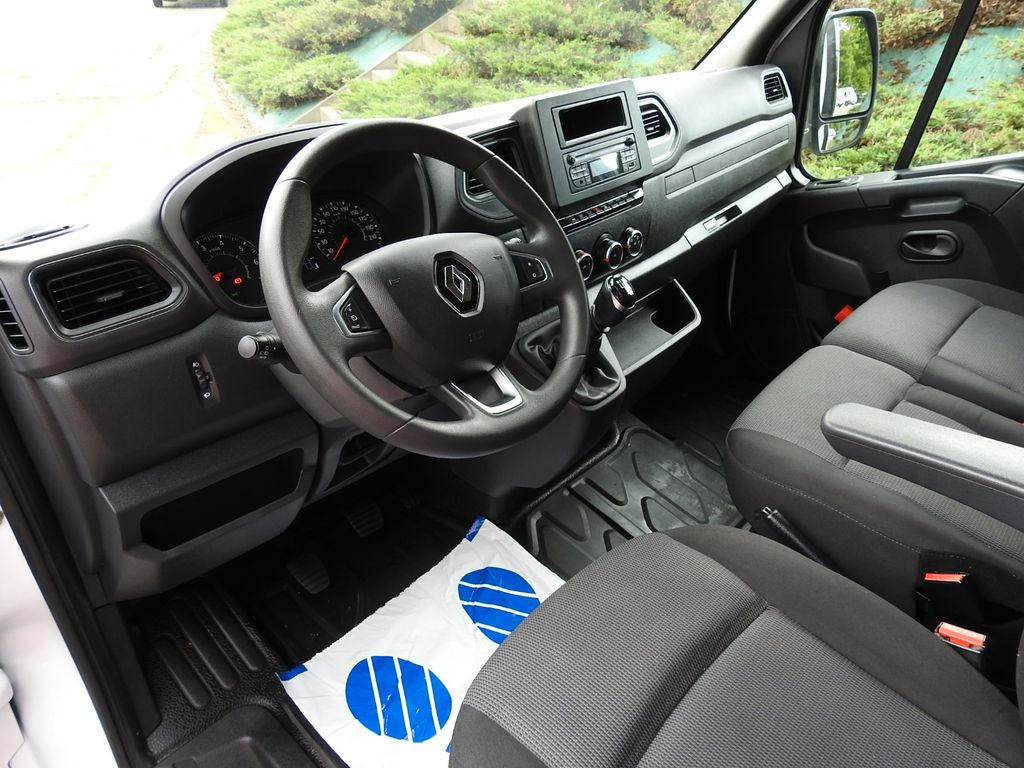 Renault MASTER PRITSCHE PLANE 10 PALETTEN WEBASTO A/C - Plachtová dodávka: obrázek 2 Renault MASTER PRITSCHE PLANE 10 PALETTEN WEBASTO A/C - Plachtová dodávka: obrázek 2