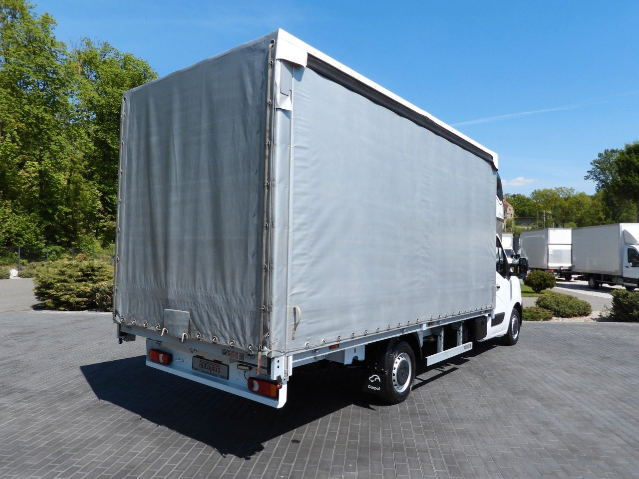 Renault MASTER PRITSCHE PLANE 10 PALETTEN WEBASTO A/C - Plachtová dodávka: obrázek 3 Renault MASTER PRITSCHE PLANE 10 PALETTEN WEBASTO A/C - Plachtová dodávka: obrázek 3