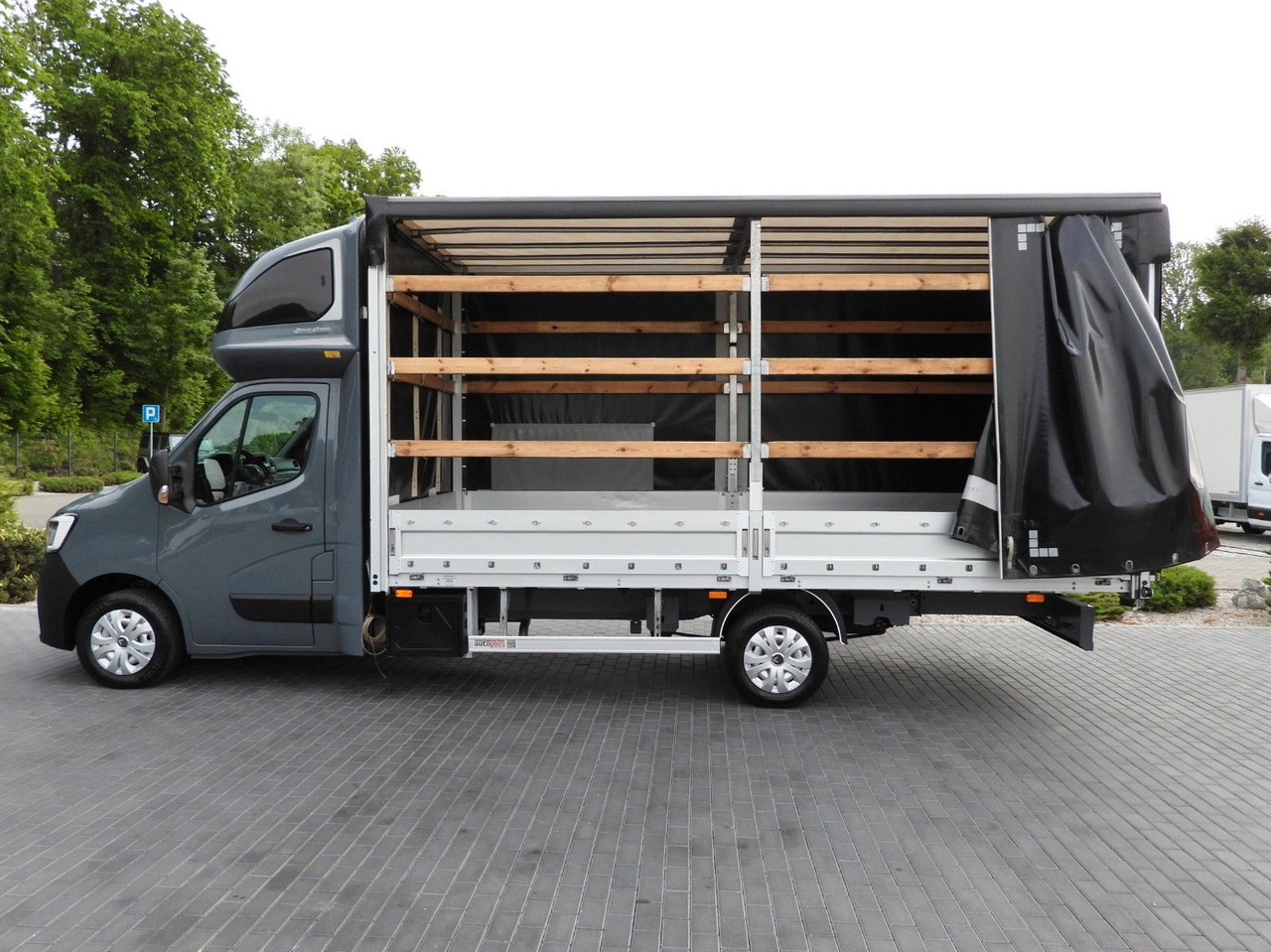 Plachtová dodávka Renault MASTER PRITSCHE PLANE 10 PALETTEN WEBASTO TEMPOM: obrázek 8