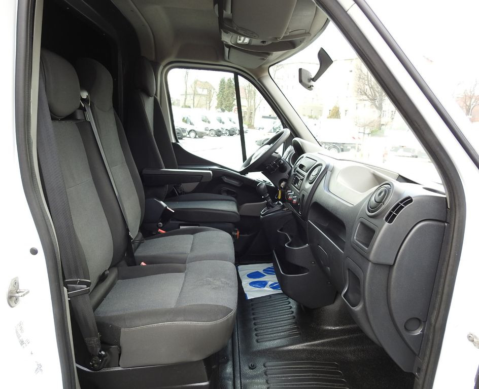 Plachtová dodávka, Dodávka s dvojitou kabinou Renault MASTER PRITSCHE PLANE 8 PALET A/C TEMPOMAT: obrázek 28