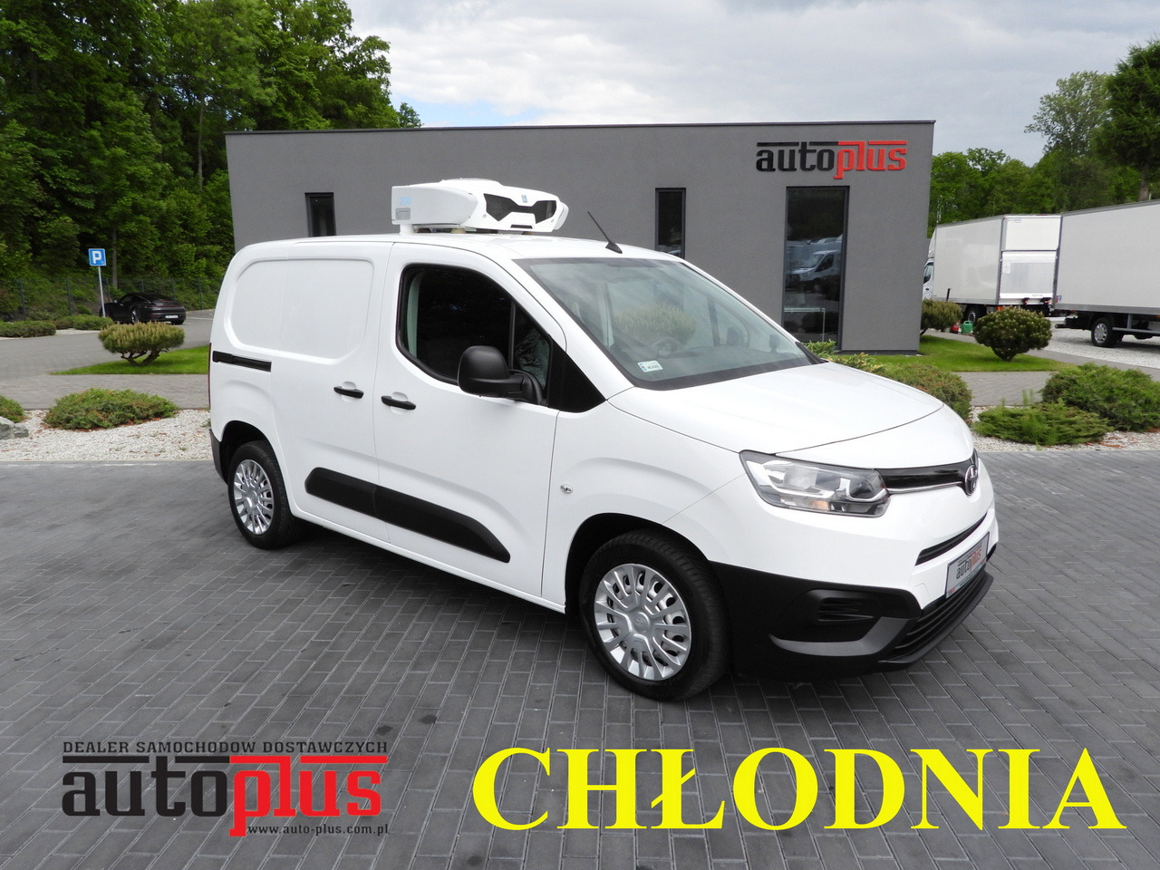 TOYOTA PROACE CITY  REFRIGERATOR VAN -15*C POWER SUPPLY 230V CRUISE CONTROL AIR CONDITIONING  100HP - Chladící dodávka: obrázek 1 TOYOTA PROACE CITY  REFRIGERATOR VAN -15*C POWER SUPPLY 230V CRUISE CONTROL AIR CONDITIONING  100HP - Chladící dodávka: obrázek 1