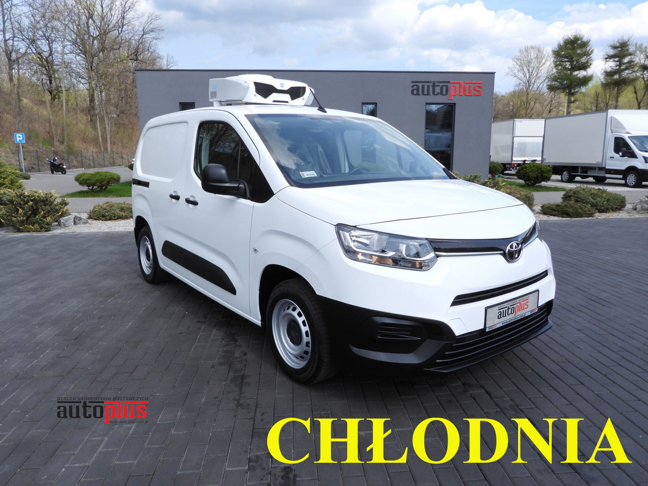 TOYOTA PROACE CITY  REFRIGERATOR VAN -15*C POWER SUPPLY 230V CRUISE CONTROL AIR CONDITIONING  100HP - Chladící dodávka: obrázek 1 TOYOTA PROACE CITY  REFRIGERATOR VAN -15*C POWER SUPPLY 230V CRUISE CONTROL AIR CONDITIONING  100HP - Chladící dodávka: obrázek 1