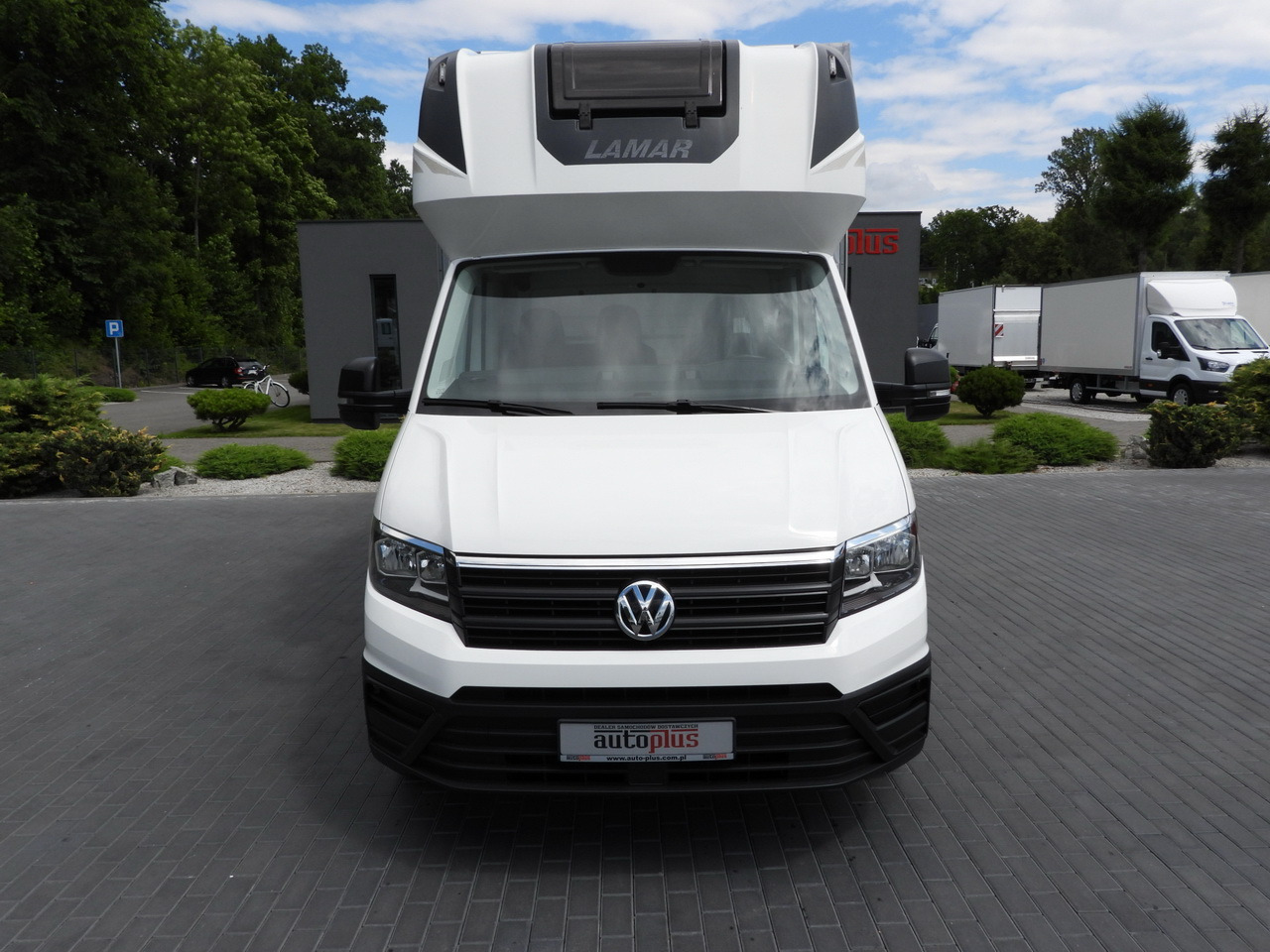 VOLKSWAGEN CRAFTER TARPAULIN 10 PALLETS WEBASTO CRUISE CONTROL AIR CONDITIONING 180HP - Plachtová dodávka: obrázek 5 VOLKSWAGEN CRAFTER TARPAULIN 10 PALLETS WEBASTO CRUISE CONTROL AIR CONDITIONING 180HP - Plachtová dodávka: obrázek 5