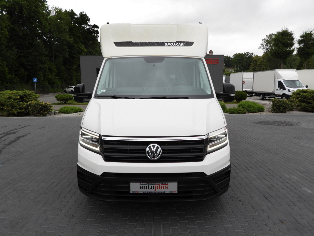 VOLKSWAGEN CRAFTER TARPAULIN 8 PALLETS WEBASTO CRUISE CONTROL LED LIGHTS AIR CONDITIONING 180HP - Plachtová dodávka: obrázek 5 VOLKSWAGEN CRAFTER TARPAULIN 8 PALLETS WEBASTO CRUISE CONTROL LED LIGHTS AIR CONDITIONING 180HP - Plachtová dodávka: obrázek 5