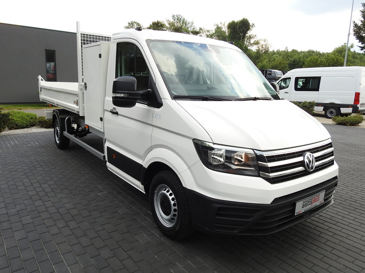 VOLKSWAGEN CRAFTER TIPPER CRUISE CONTROL 100HP - Dodávka sklápěč: obrázek 4 VOLKSWAGEN CRAFTER TIPPER CRUISE CONTROL 100HP - Dodávka sklápěč: obrázek 4