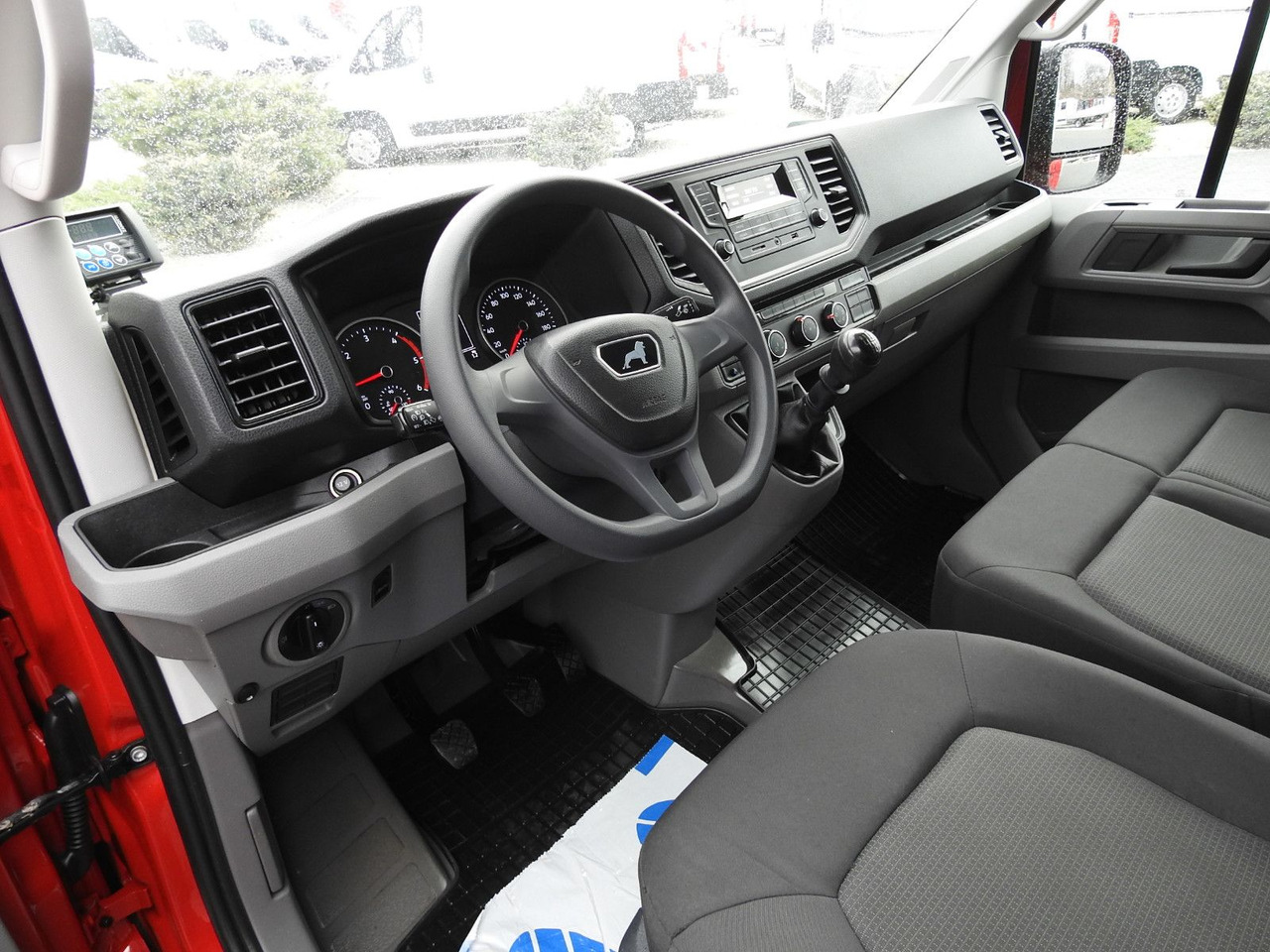 Volkswagen CRAFTER KÜHLKOFFER -5*C 8 PALETEN HEIZFUNKTION - Chladící dodávka: obrázek 2 Volkswagen CRAFTER KÜHLKOFFER -5*C 8 PALETEN HEIZFUNKTION - Chladící dodávka: obrázek 2