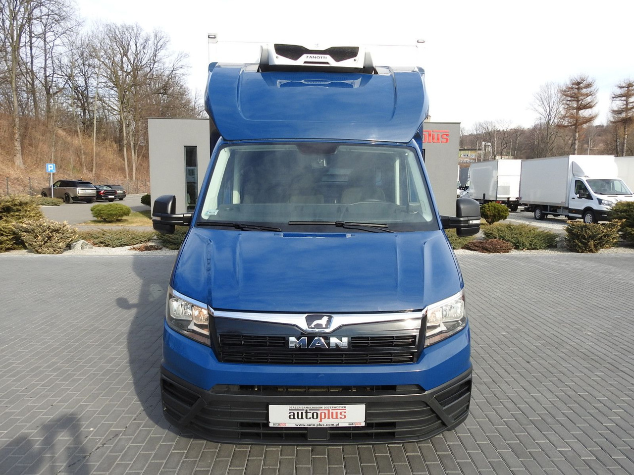 Volkswagen CRAFTER KÜHLKOFFER -5*C 8 PALETTEN HEIZFUNKTION - Chladící dodávka: obrázek 5 Volkswagen CRAFTER KÜHLKOFFER -5*C 8 PALETTEN HEIZFUNKTION - Chladící dodávka: obrázek 5