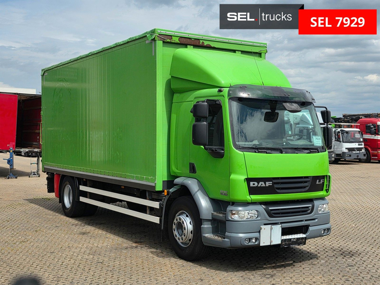 DAF FA LF 55.300 / Ladebordwand + Kofferseite - Plachtový nákladní auto: obrázek 3 DAF FA LF 55.300 / Ladebordwand + Kofferseite - Plachtový nákladní auto: obrázek 3