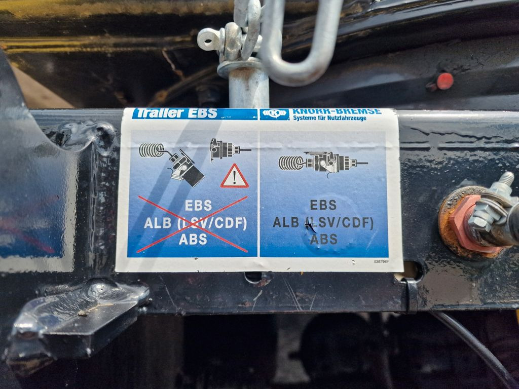 Podvalníkový přívěs Fliegl DTS 300 / Rampen: obrázek 29