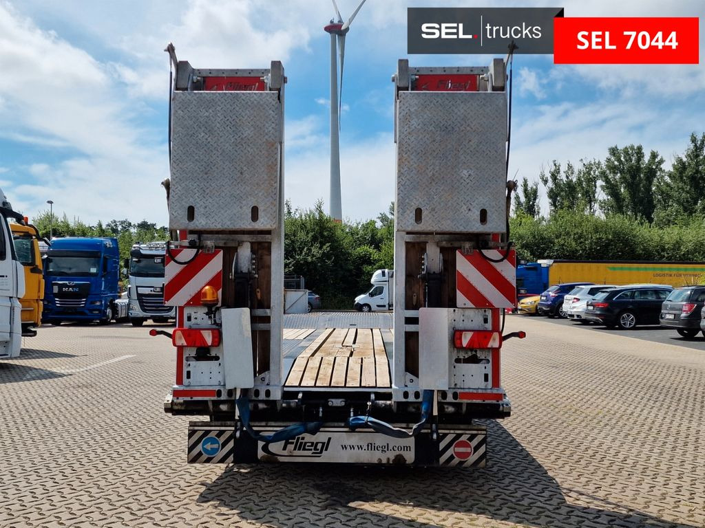 Podvalníkový přívěs Fliegl DTS 300 / Rampen: obrázek 6