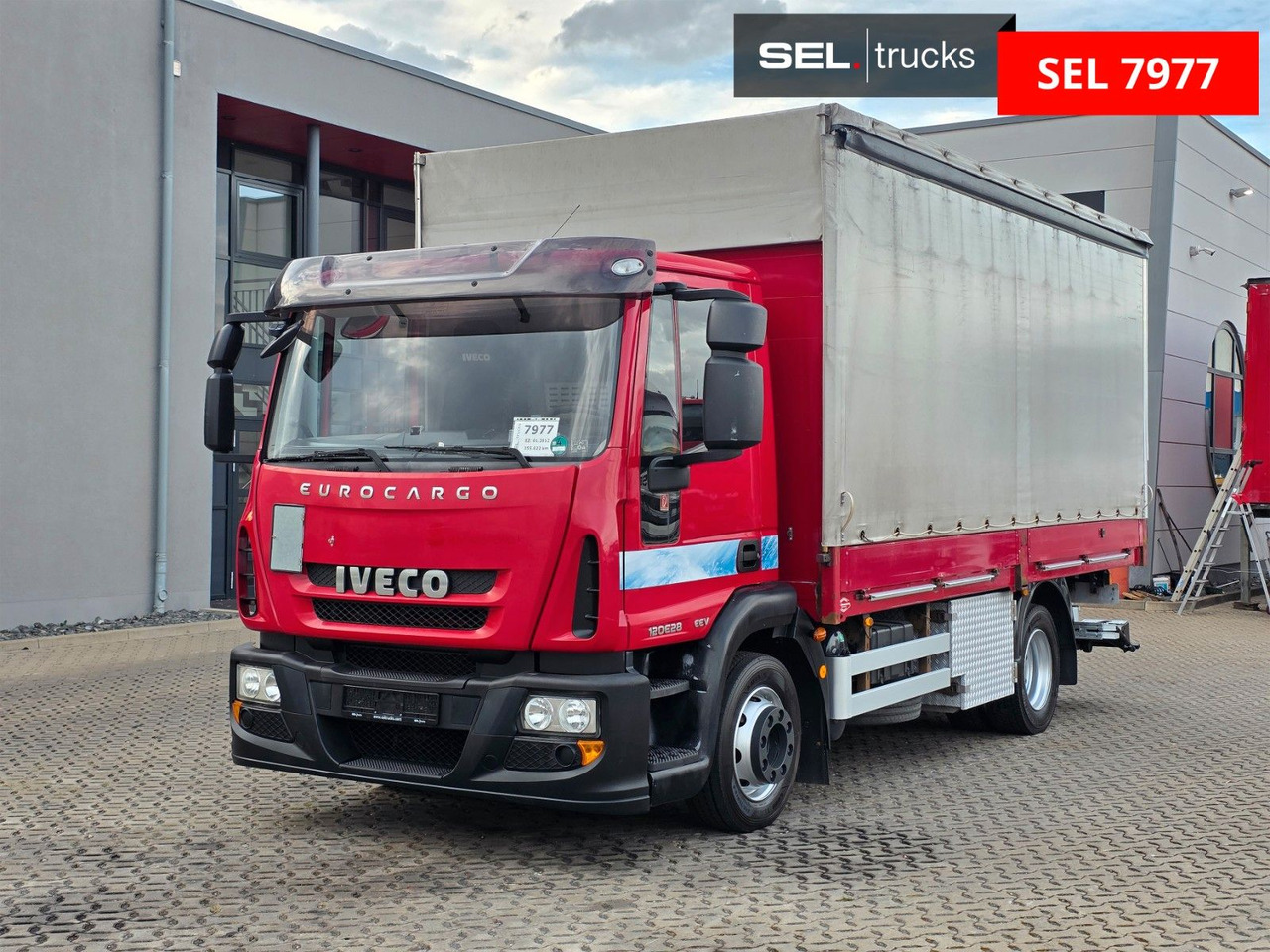 Iveco Eurocargo 120E28 / Ladebordwand / Aluklappen - Plachtový nákladní auto: obrázek 1 Iveco Eurocargo 120E28 / Ladebordwand / Aluklappen - Plachtový nákladní auto: obrázek 1