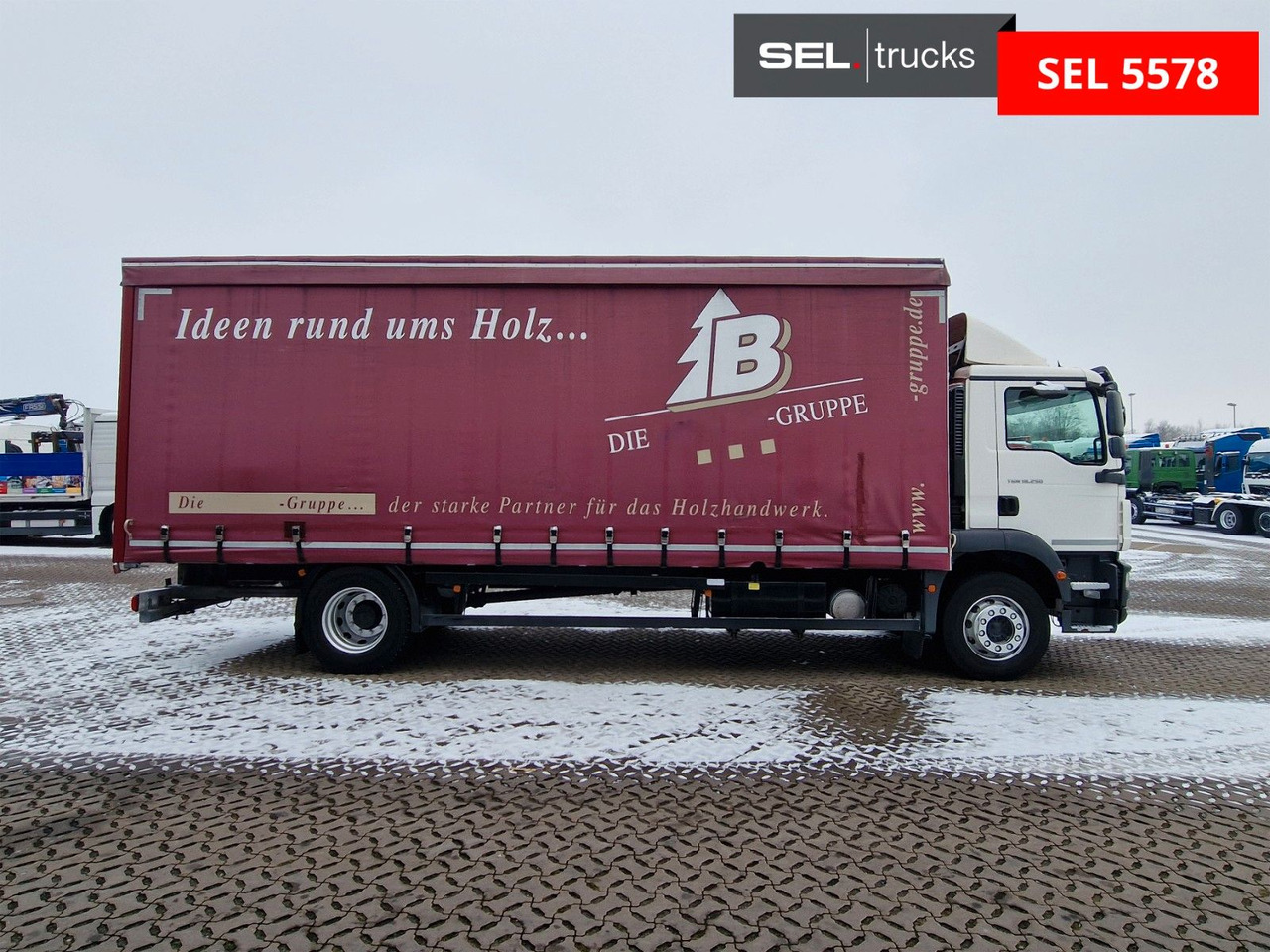 MAN TGM 18.250 4X2 LL / Staplerhalterung - Plachtový nákladní auto: obrázek 4 MAN TGM 18.250 4X2 LL / Staplerhalterung - Plachtový nákladní auto: obrázek 4
