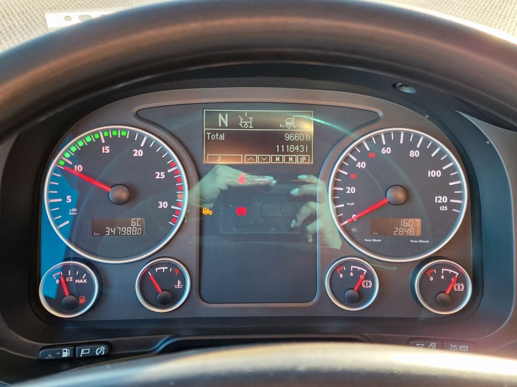 Auto s hydraulickou rukou, Nákladní automobil valníkový/ Plošinový MAN TGS 26.460 6X2-4 BL / Intarder / Atlas 172.3E-A4: obrázek 22 Auto s hydraulickou rukou, Nákladní automobil valníkový/ Plošinový MAN TGS 26.460 6X2-4 BL / Intarder / Atlas 172.3E-A4: obrázek 22