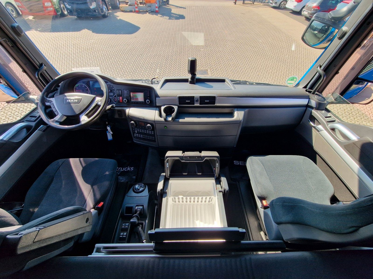 Plachtový nákladní auto MAN TGX 18.440 4X2 LL-U/ Intarder /Hubdach/Durchlade: obrázek 19