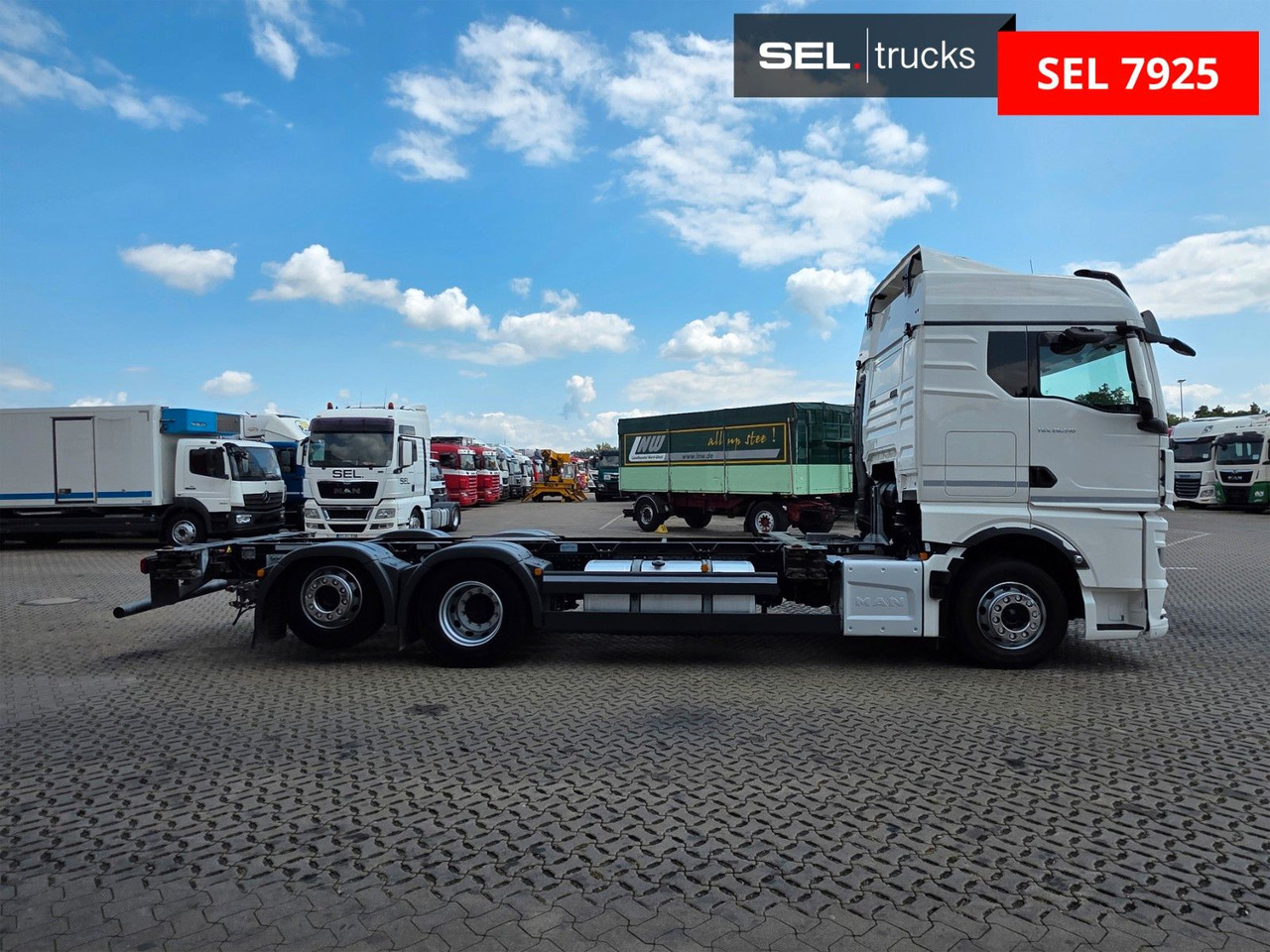 MAN TGX 26.510 6x2-2 LL CH / ZF Intarder / Liftachse - Kontejnérový podvozek/ Výměnná nástavba: obrázek 4 MAN TGX 26.510 6x2-2 LL CH / ZF Intarder / Liftachse - Kontejnérový podvozek/ Výměnná nástavba: obrázek 4