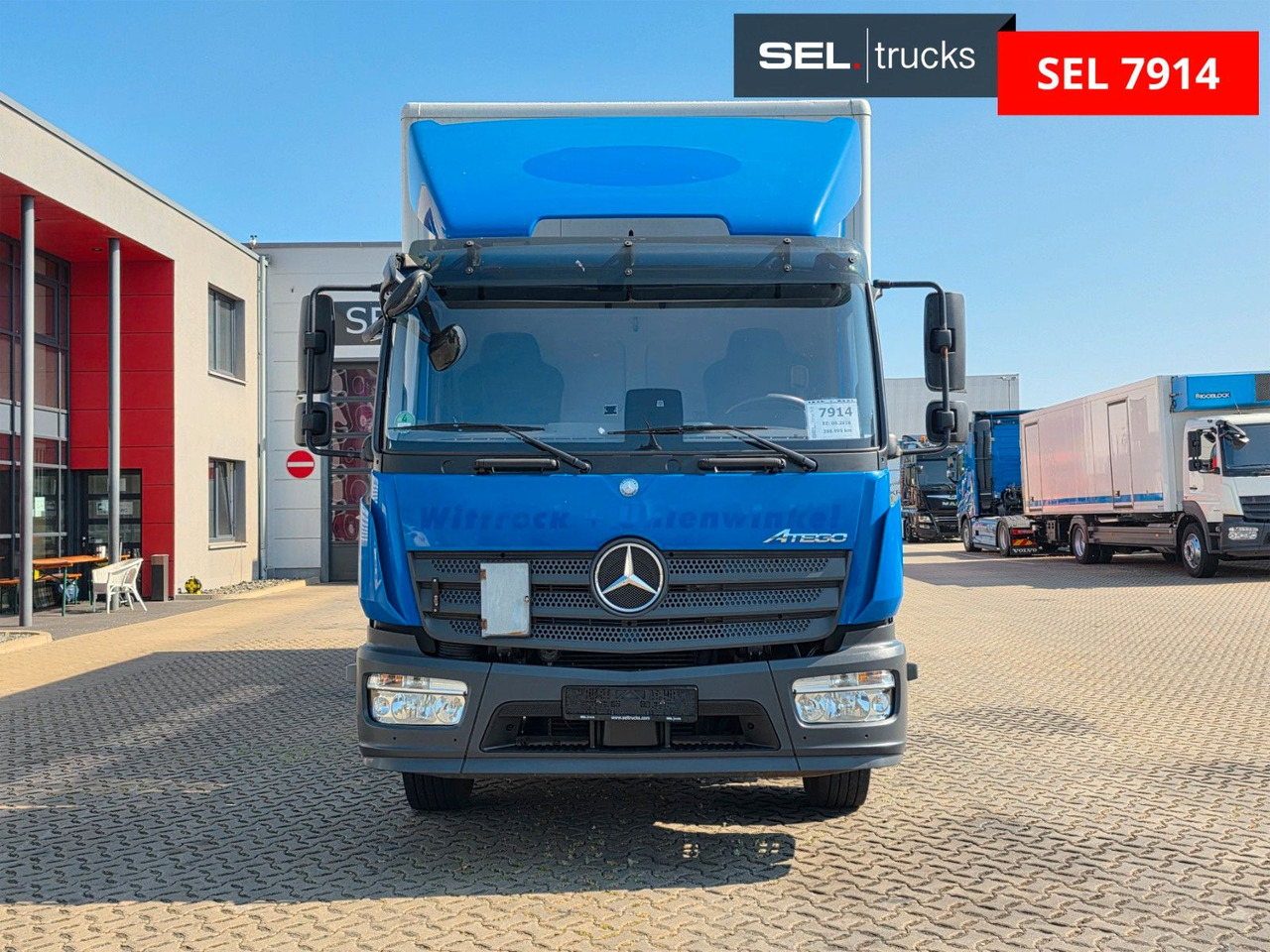 Mercedes-Benz Atego 1324 / Ladebordwand - Skříňový nákladní auto: obrázek 2 Mercedes-Benz Atego 1324 / Ladebordwand - Skříňový nákladní auto: obrázek 2