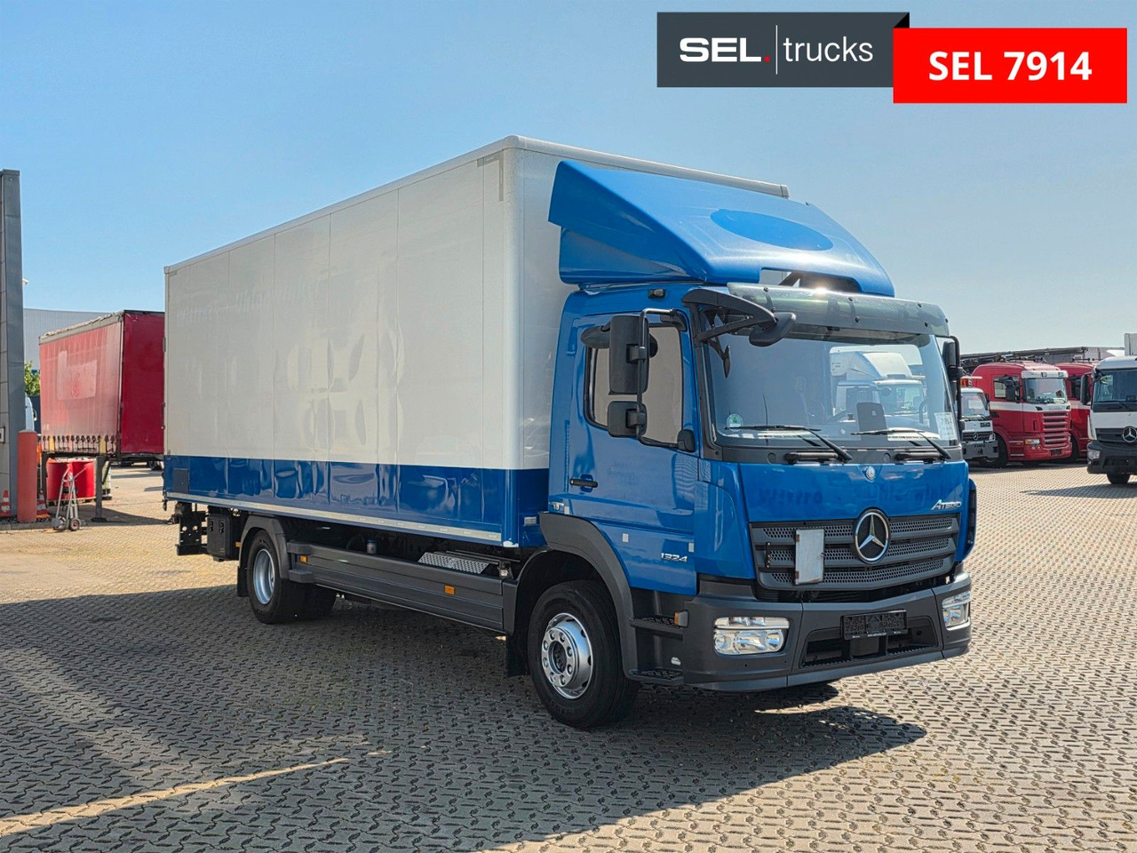 Mercedes-Benz Atego 1324 / Ladebordwand - Skříňový nákladní auto: obrázek 3 Mercedes-Benz Atego 1324 / Ladebordwand - Skříňový nákladní auto: obrázek 3
