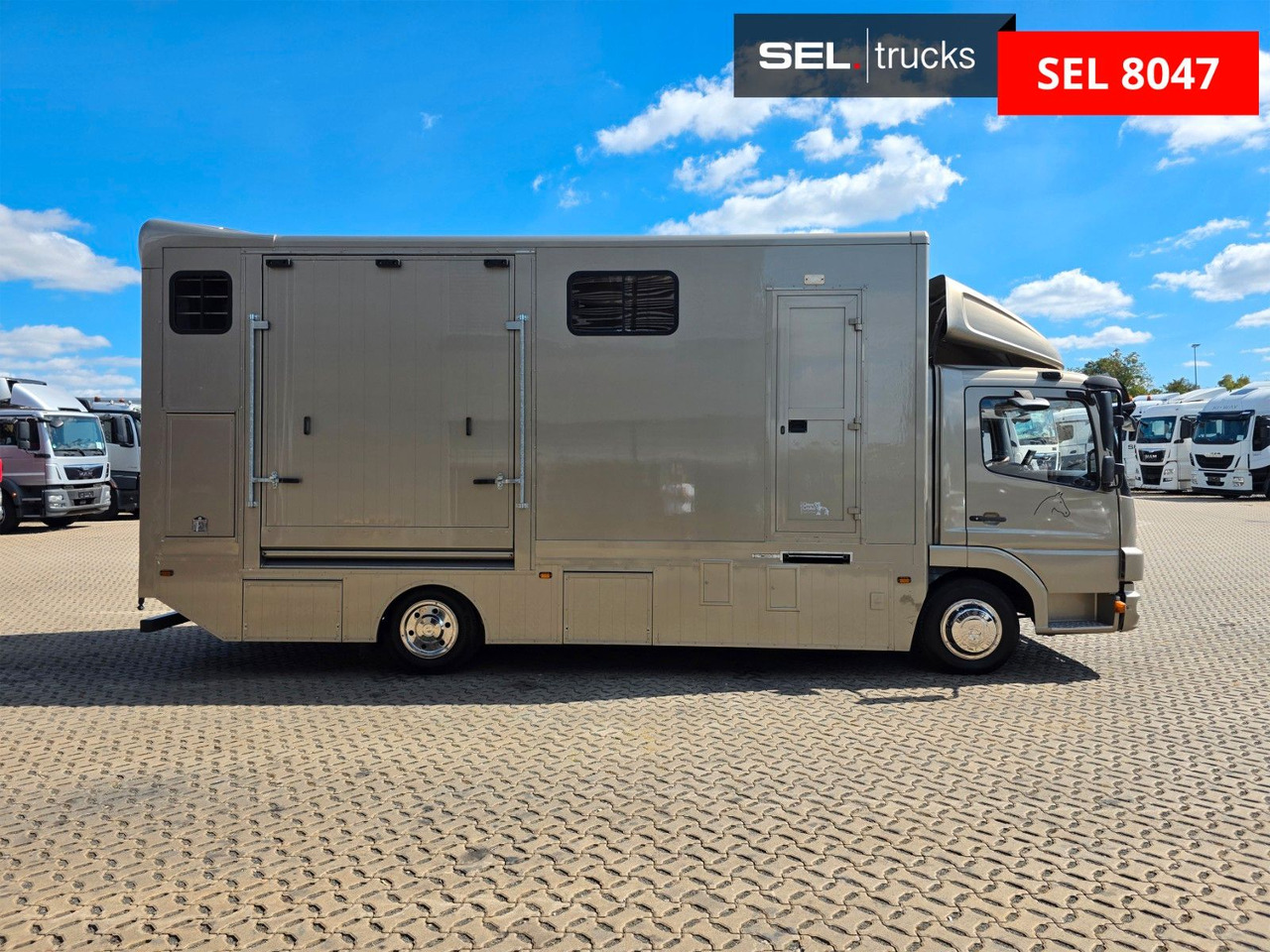 Mercedes-Benz Atego 818L - Přepravník zvířat: obrázek 4 Mercedes-Benz Atego 818L - Přepravník zvířat: obrázek 4