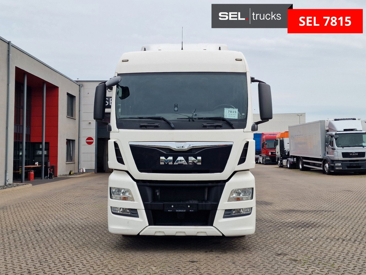 MAN TGX 18.400 4X2 LLS-U / ZF Intarder / LOW KM !!! - Tahač: obrázek 2 MAN TGX 18.400 4X2 LLS-U / ZF Intarder / LOW KM !!! - Tahač: obrázek 2