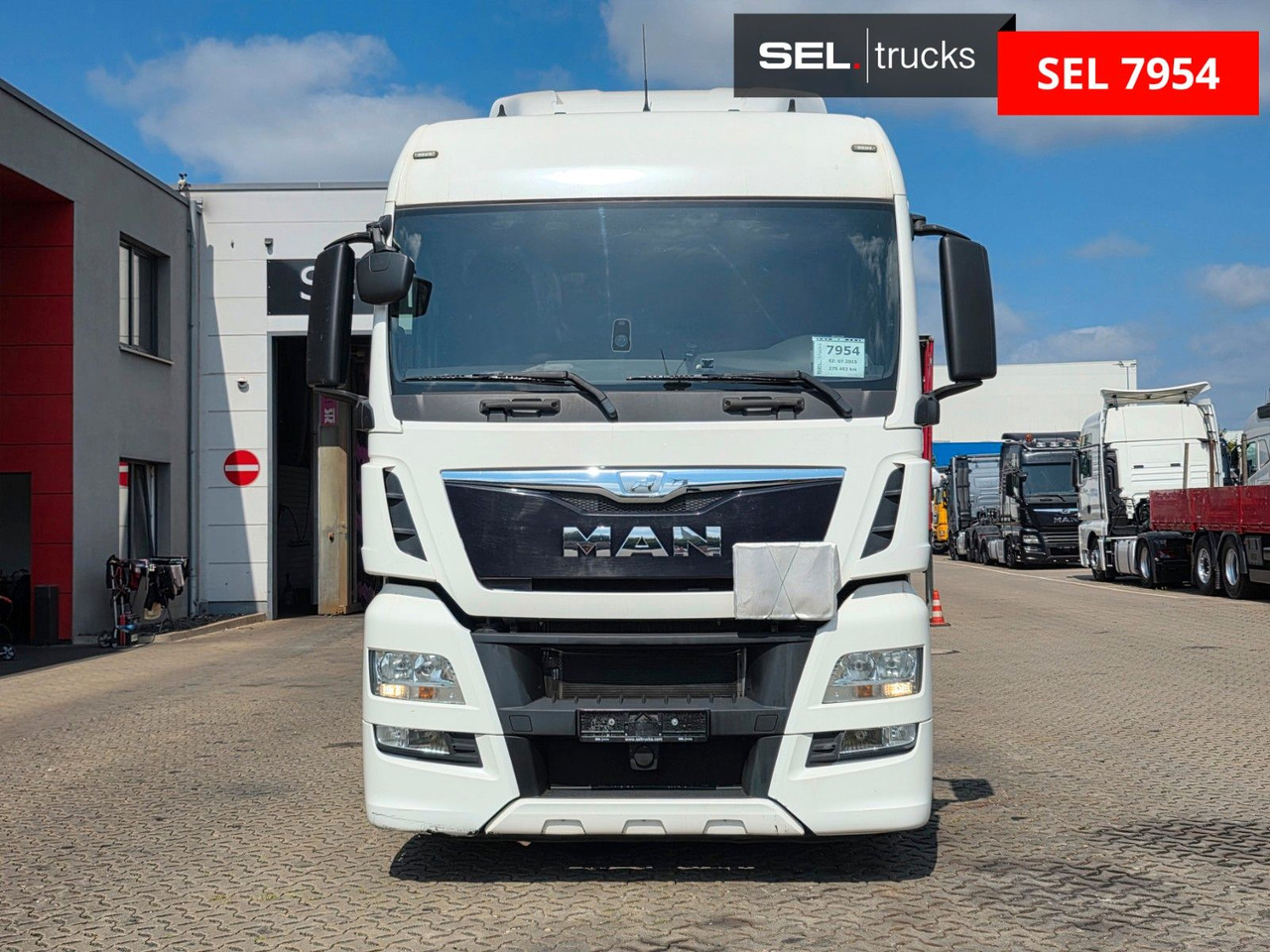 MAN TGX 18.400 4X2 LLS-U / ZF Intarder - Tahač: obrázek 2 MAN TGX 18.400 4X2 LLS-U / ZF Intarder - Tahač: obrázek 2
