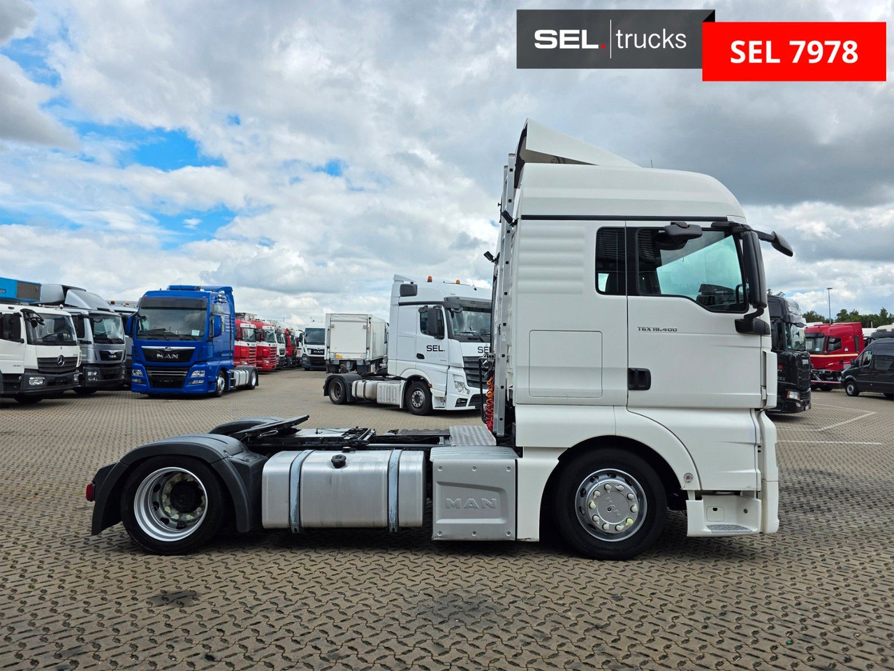MAN TGX 18.400 4x2 LLS-U / ZF Intarder / Hubkupplung - Tahač: obrázek 4 MAN TGX 18.400 4x2 LLS-U / ZF Intarder / Hubkupplung - Tahač: obrázek 4