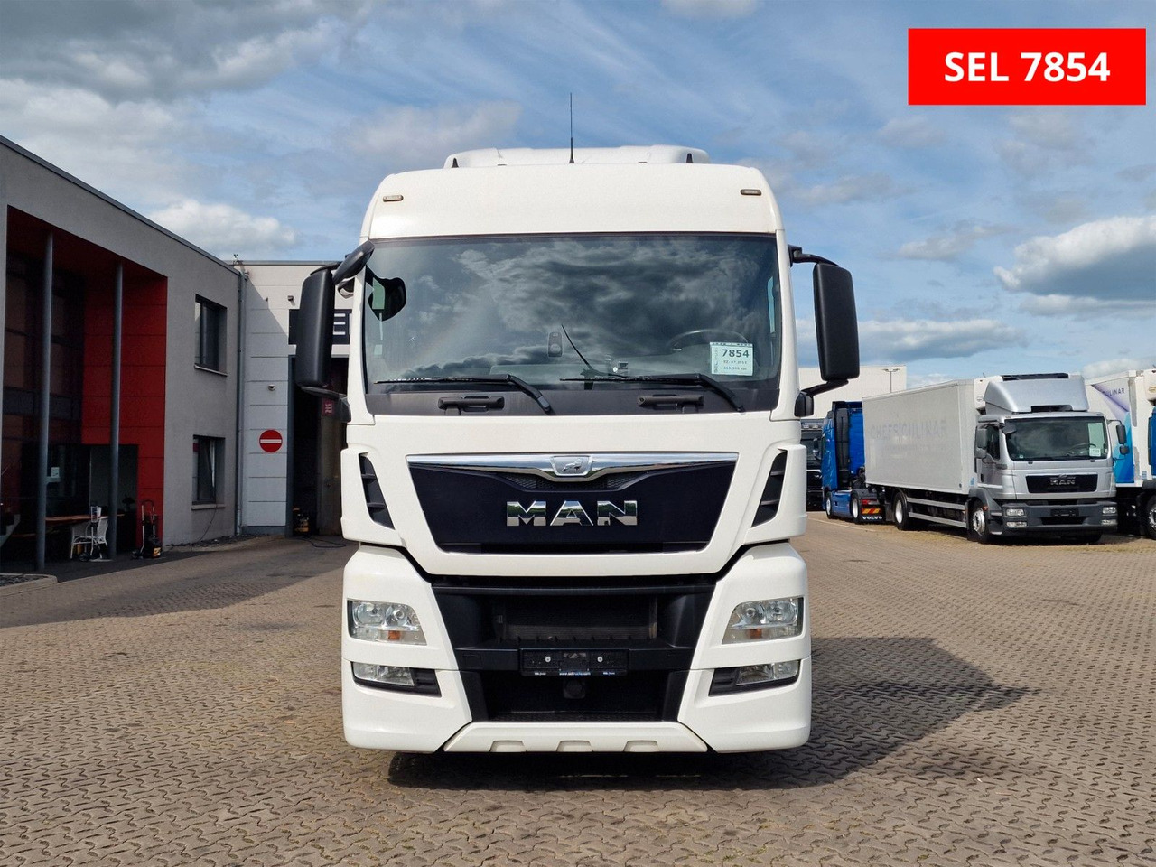MAN TGX 18.400 4x2 LLS-U / ZF Intarder - Tahač: obrázek 2 MAN TGX 18.400 4x2 LLS-U / ZF Intarder - Tahač: obrázek 2