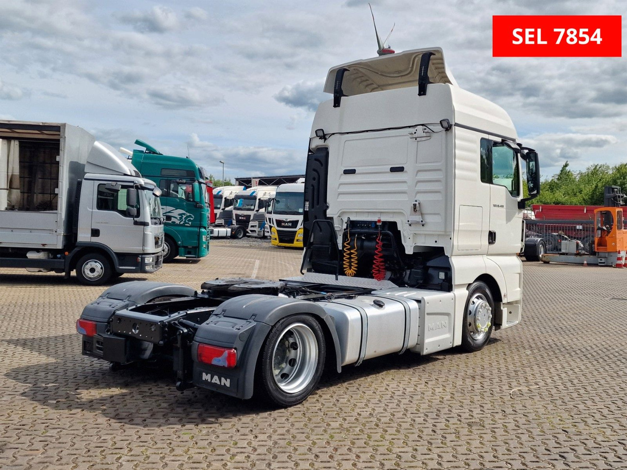 MAN TGX 18.400 4x2 LLS-U / ZF Intarder - Tahač: obrázek 5 MAN TGX 18.400 4x2 LLS-U / ZF Intarder - Tahač: obrázek 5