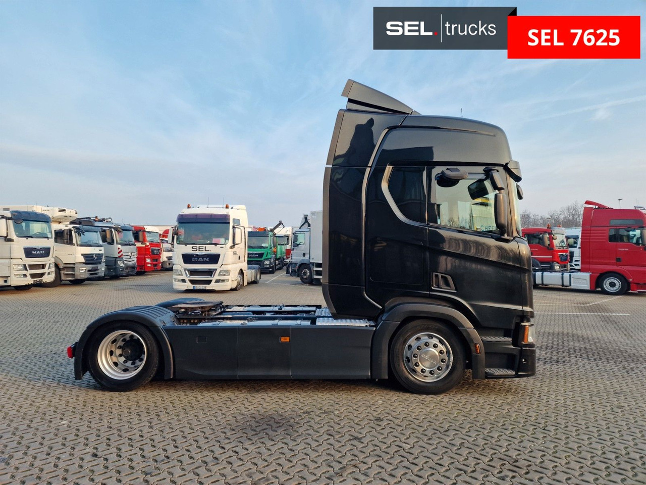 Scania R450 A4x2EB / Retarder / Standklima / Euro 6D - Tahač: obrázek 4 Scania R450 A4x2EB / Retarder / Standklima / Euro 6D - Tahač: obrázek 4