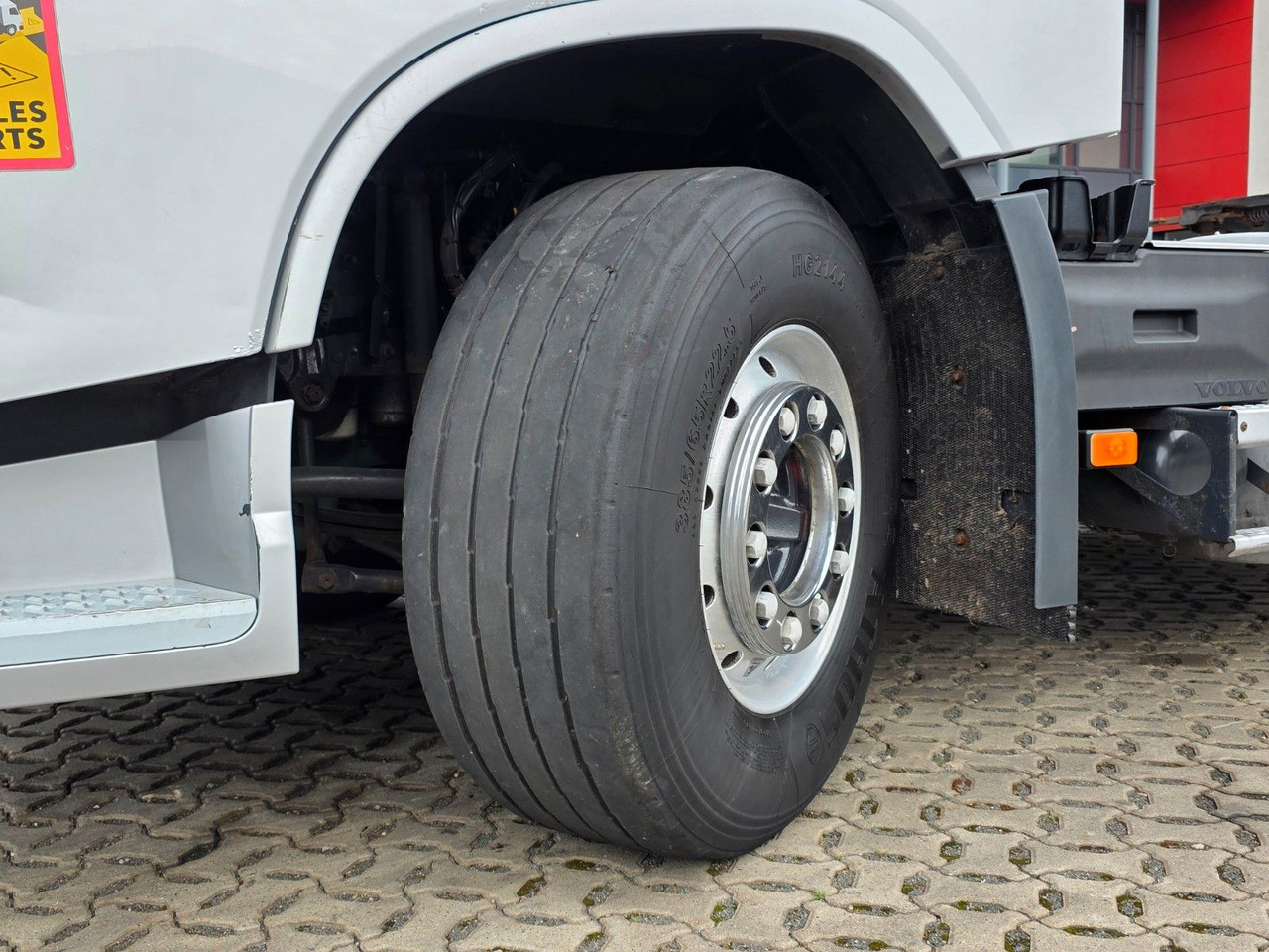 Tahač Volvo FH 460 / Alu-Felgen / Standklimaanlage: obrázek 25