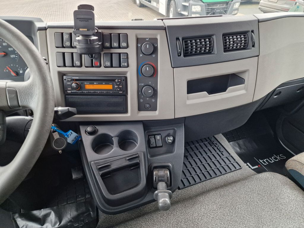 Plachtový nákladní auto Volvo FL 280 / 2,93m Ladehöhe !! / 2 to Ladebordwand: obrázek 25